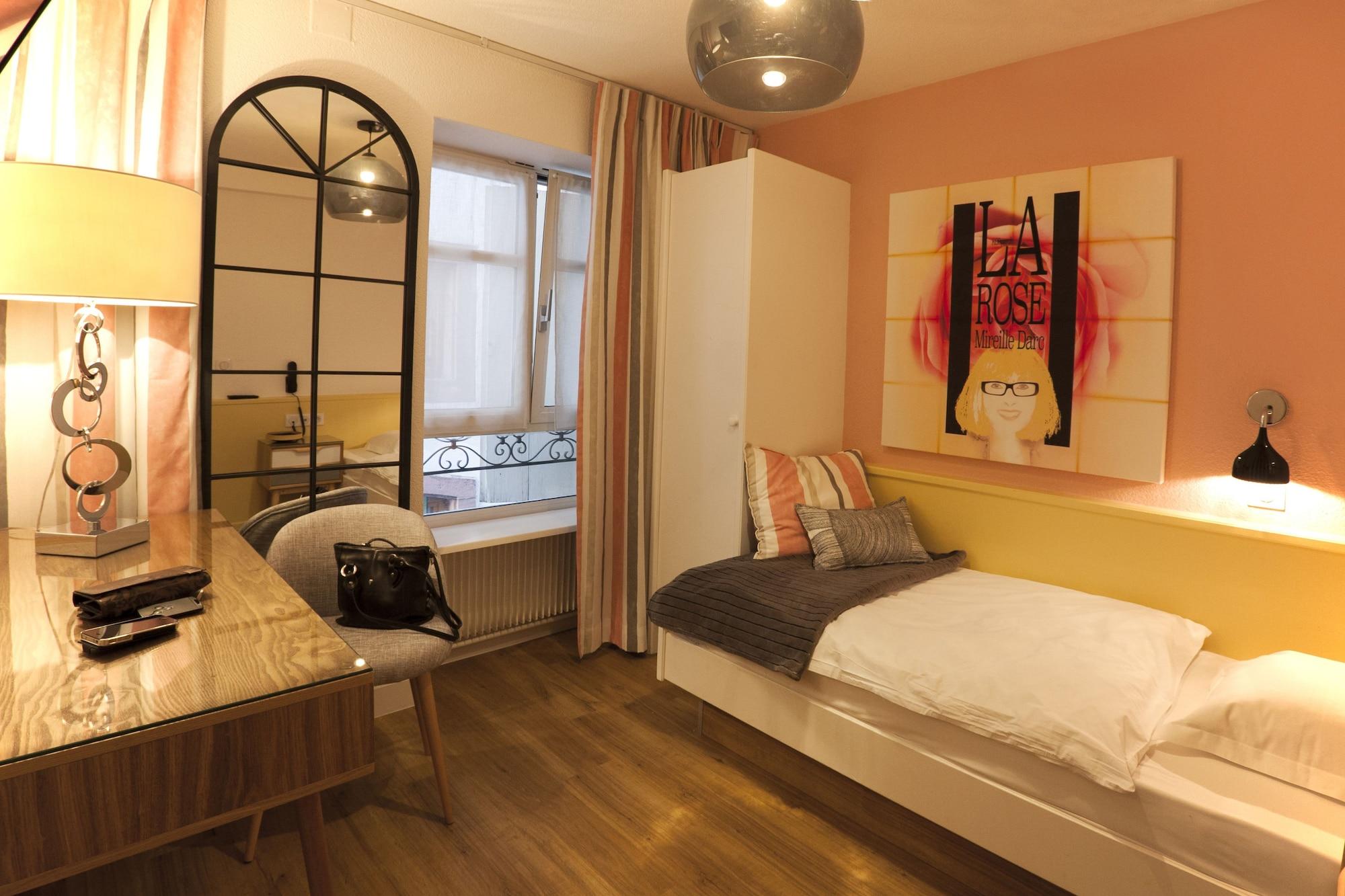 Hotel Roses Strasbourg Eksteriør bilde