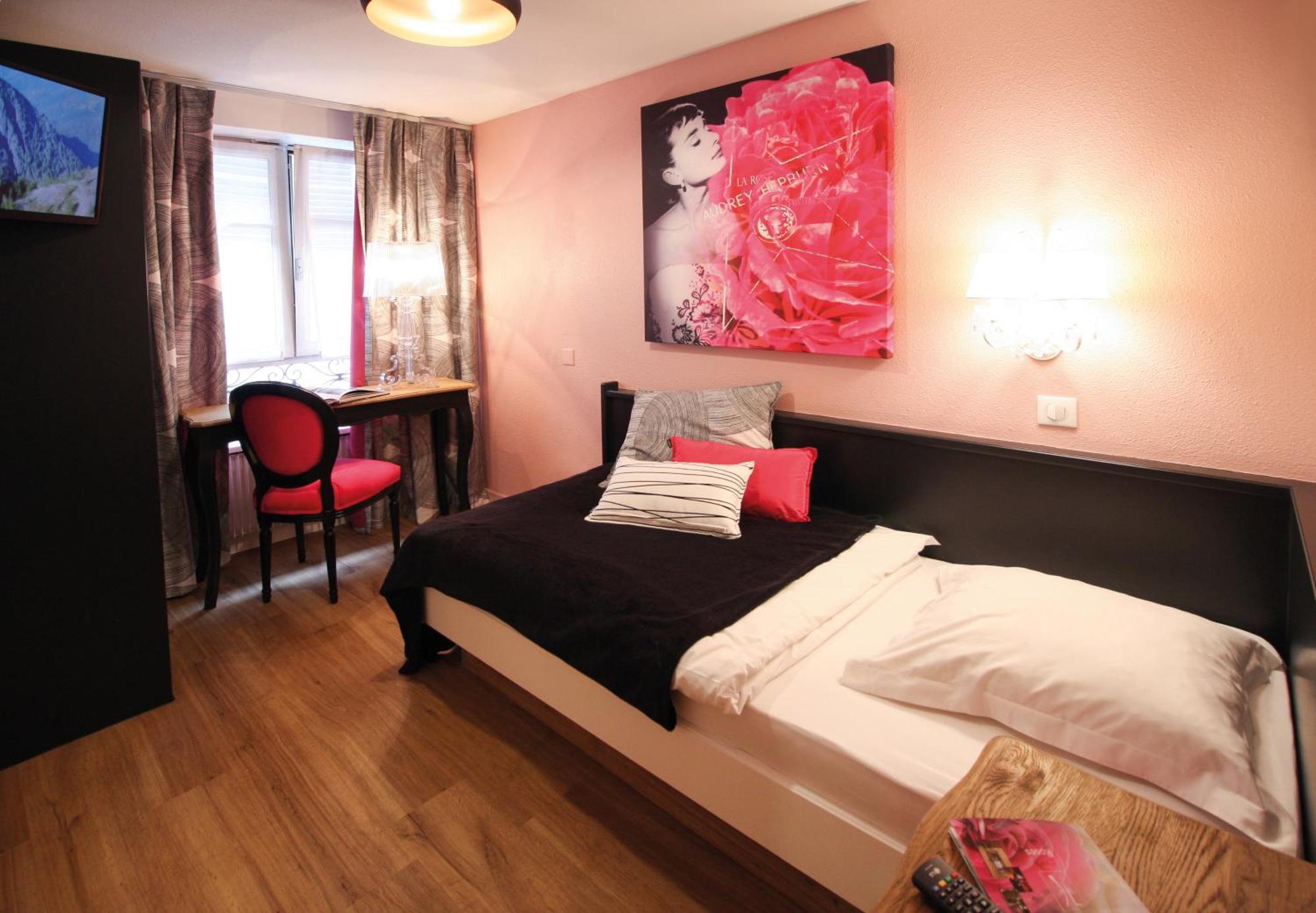 Hotel Roses Strasbourg Rom bilde